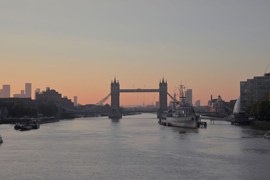 Dawn Hues Image Filter Sample - Available with Nikon Z50II Mirrorless Camera | Nikon Cameras, Lenses & Accessories